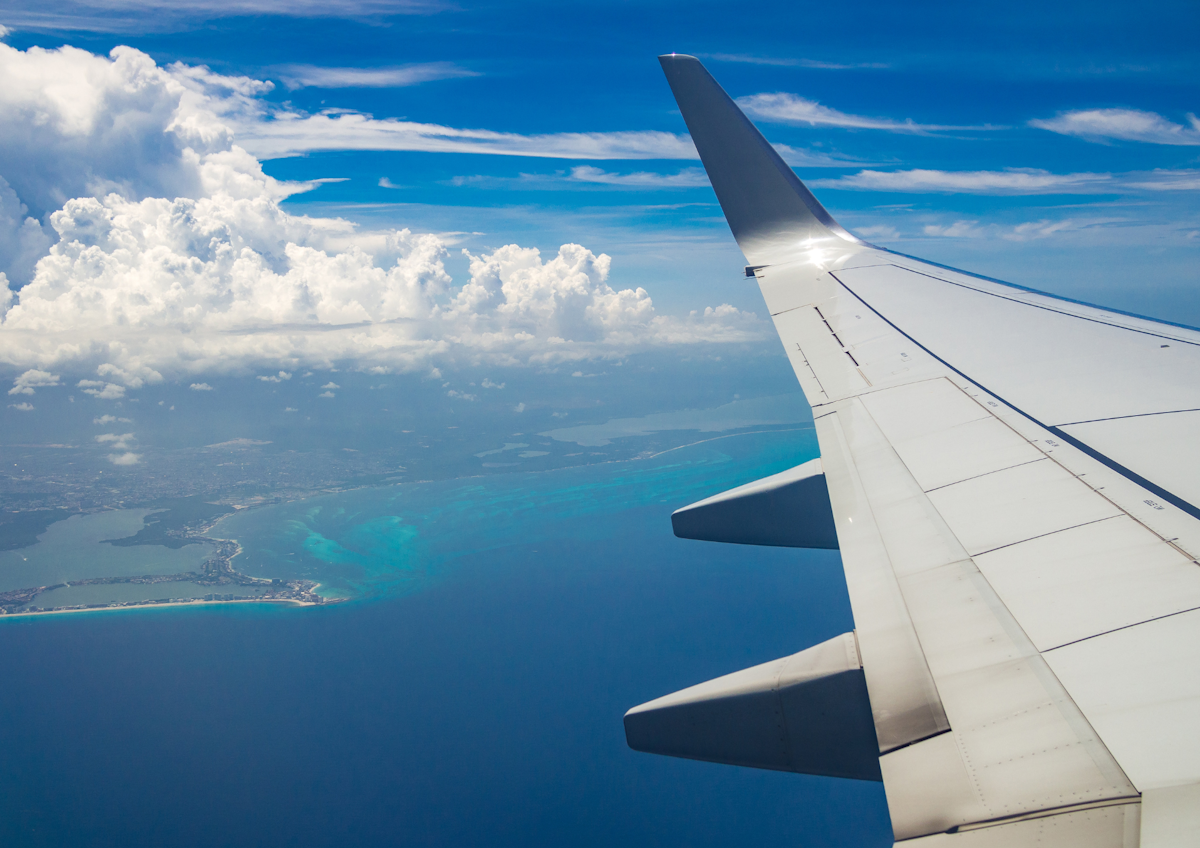 Aereo sul mare